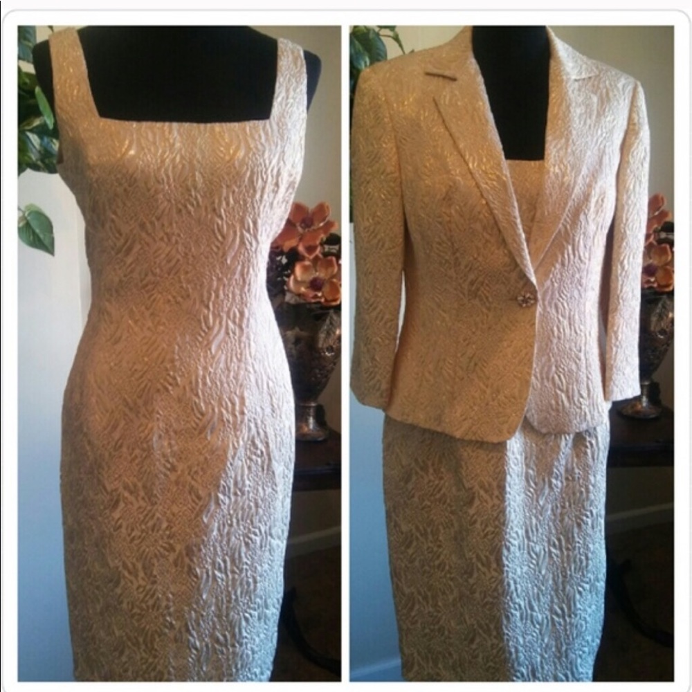 Adrianna Papell MOB dress